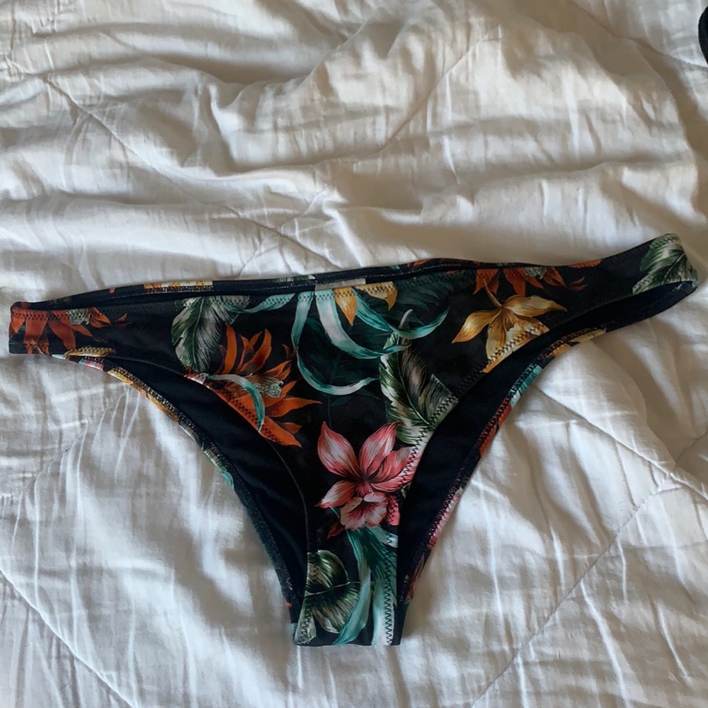 H&M Floral Bikini bottoms